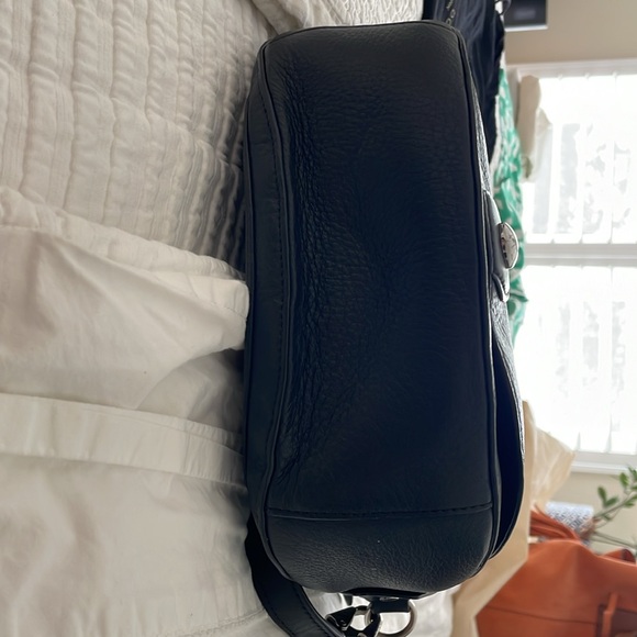 Rag and Bone black shoulder strap bag.  Excellent leather condition - Picture 6 of 7